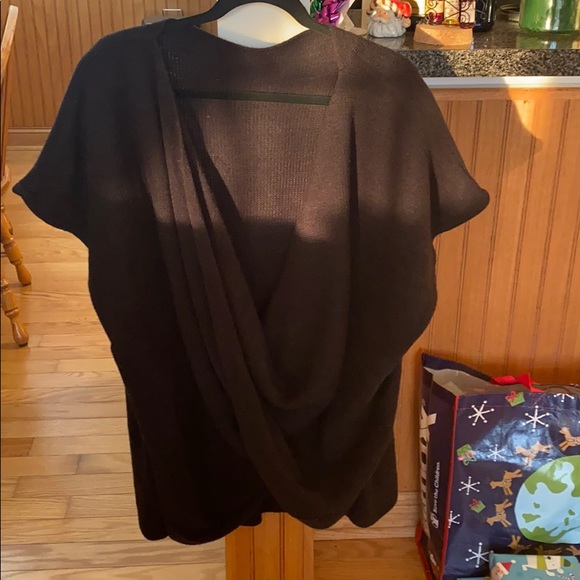 Sweater - Picture 2 of 5